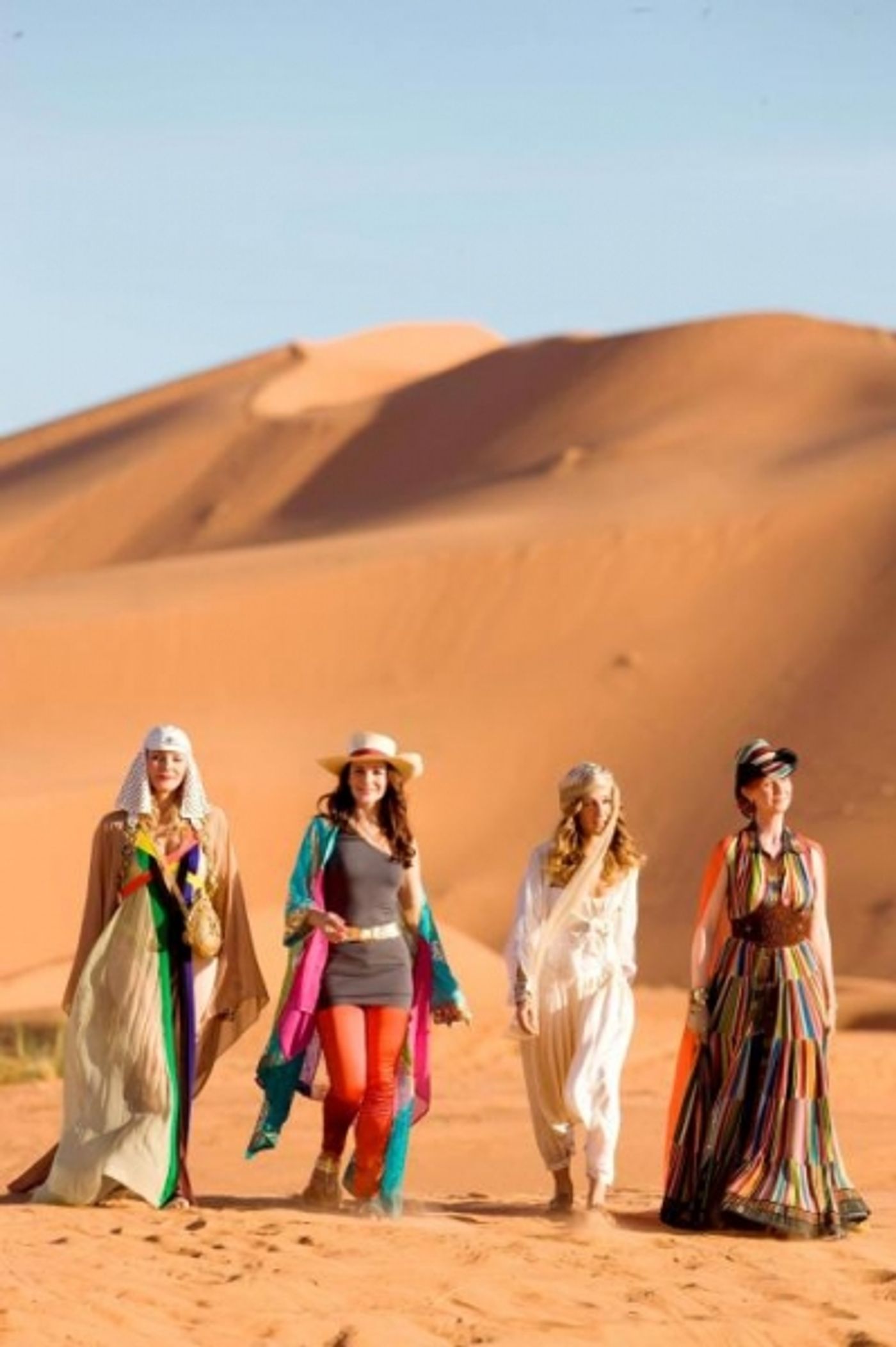 Photo Flash: New Photos From SEX AND THE CITY 2 Photo Flash: New Photos From SEX AND THE CITY 2 Image