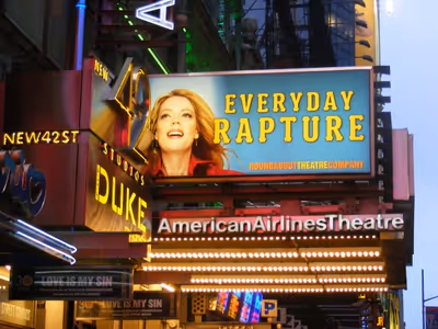 EVERYDAY RAPTURE Marquee Photo