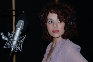 Janet Dacal @ BroadwayWorld Janet Dacal Photo