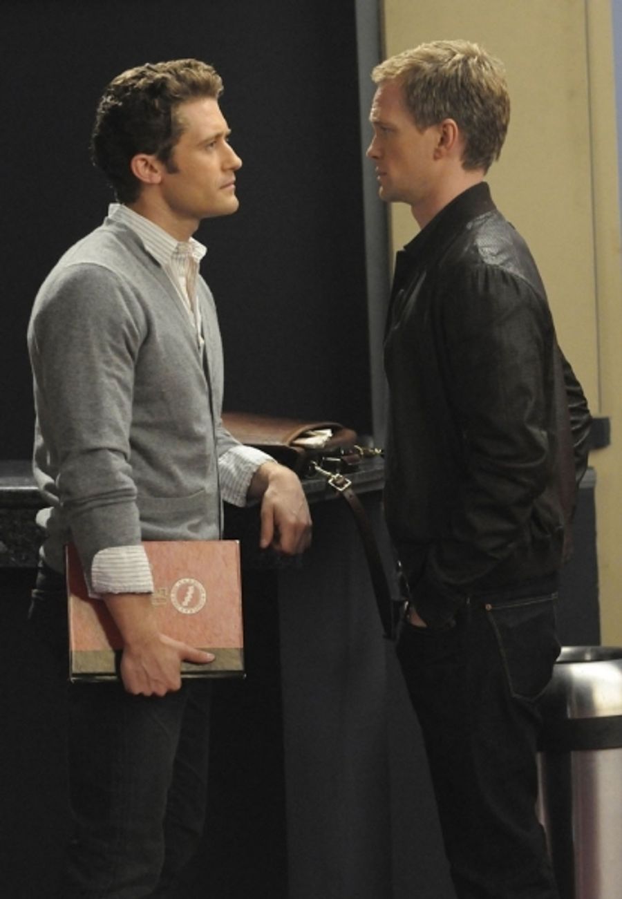 Photo Flash: Neil Patrick Harris on GLEE! Image
