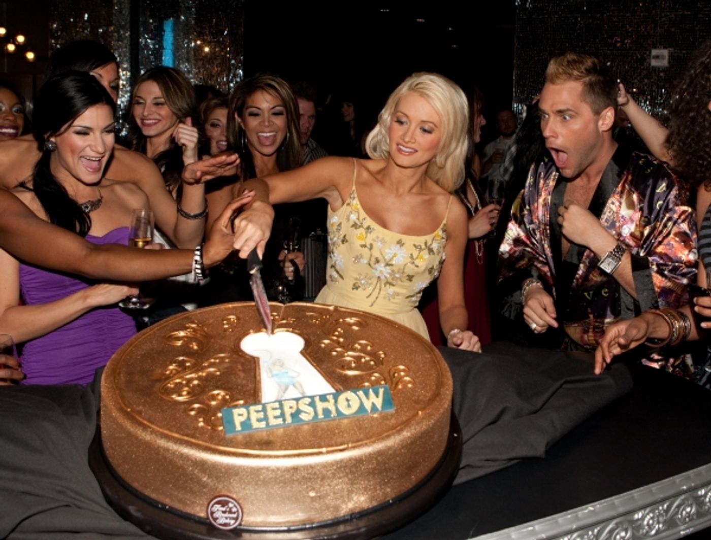 Photo Coverage: Holly Madison Celebrates PEEPSHOW'S First Anniversary in Vegas Photo Coverage: Holly Madison Celebrates PEEPSHOW'S First Anniversary in Vegas Image