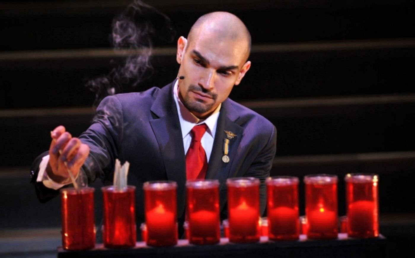 Photo Flash: Sax, Munoz, Hanlon & More In VENICE At KC Rep  Image