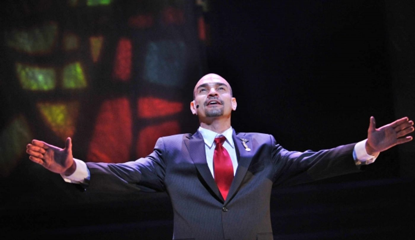 Photo Flash: Sax, Munoz, Hanlon & More In VENICE At KC Rep  Image