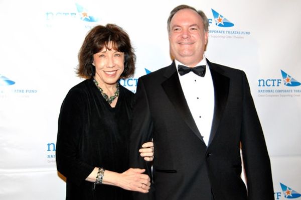 Joe Kirk & Lily Tomlin Photo