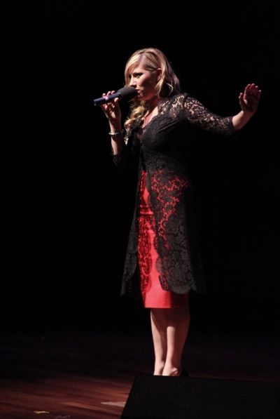 Lucy Woodward Photo