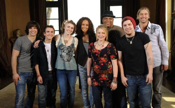 Alicia Keyes And the Top 7 On AMERICAN IDOL Photo