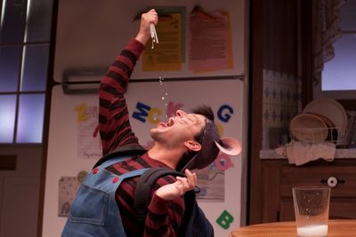 Steve Pacek as Mouse  Photo