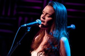 Jennifer Damiano @ BroadwayWorld Jennifer Damiano Photo