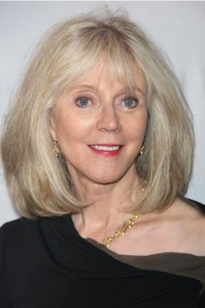Blythe Danner Photo