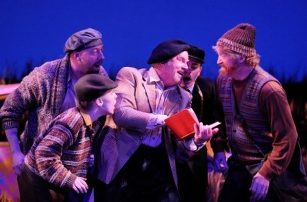 Lynn Robert Berg as Snout, actor Erin Childs as Snug, actor Dudley Swetland as Quince Photo