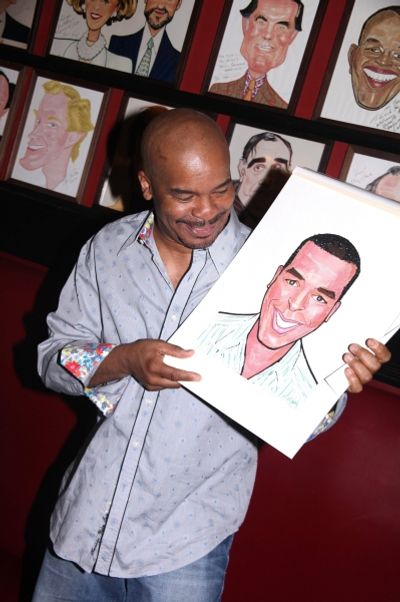 David Alan Grier with Portrait Photo