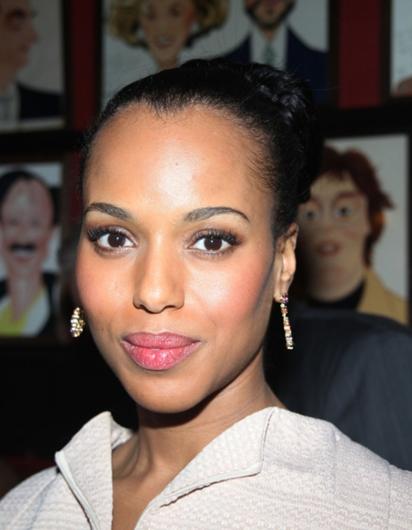Photo Coverage: RACE Stars Receive Sardi's Portraits  Image