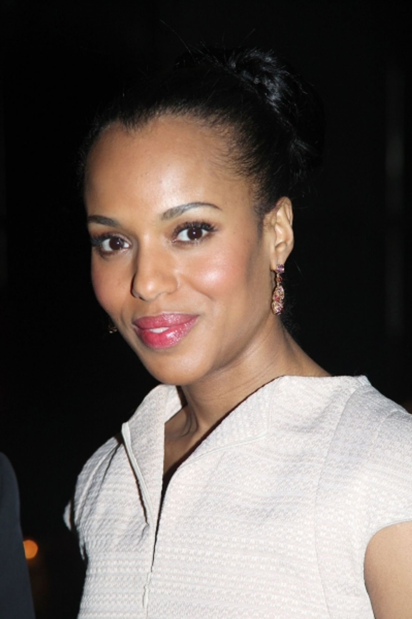 Photo Coverage: RACE Stars Receive Sardi's Portraits  Image