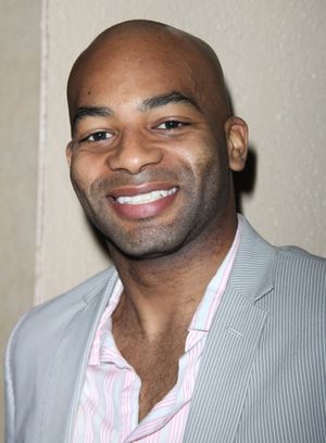 Brandon Victor Dixon Photo
