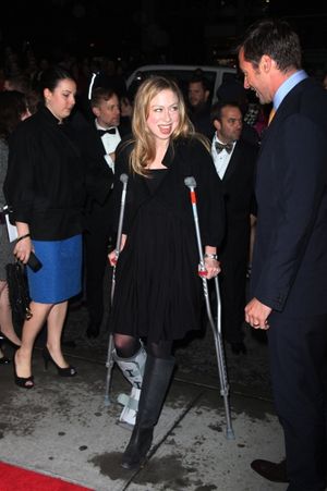 Chelsea Clinton & Hugh Jackman Photo