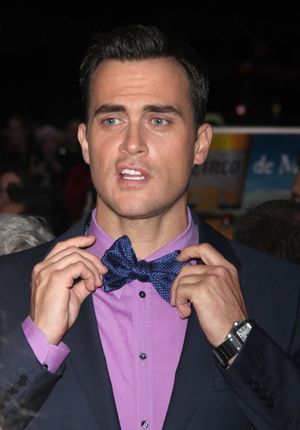 Cheyenne Jackson Photo