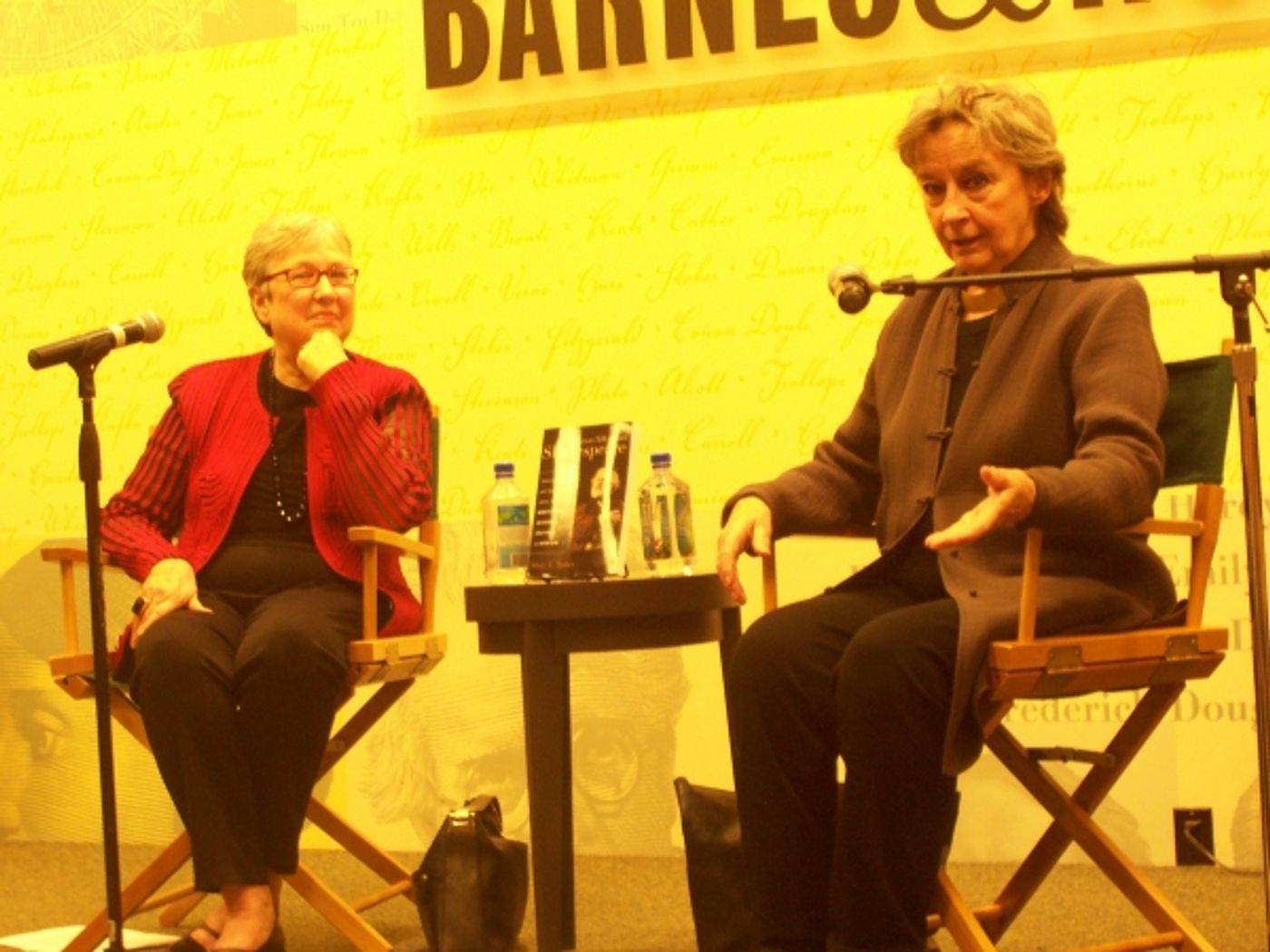 Photo Flash: Zoe Caldwell and Mary Maher Talk Shakespeare at Barnes and Noble  Image