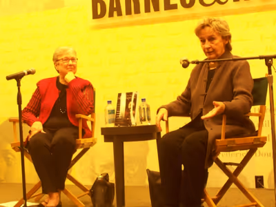 Mary Maher and Zoe Caldwell 
 Photo