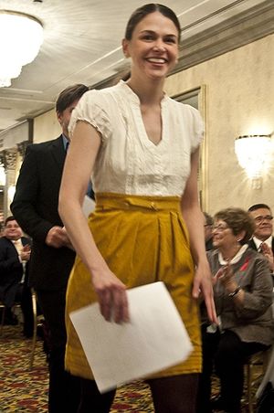 Sutton Foster @ BroadwayWorld Sutton Foster Photo