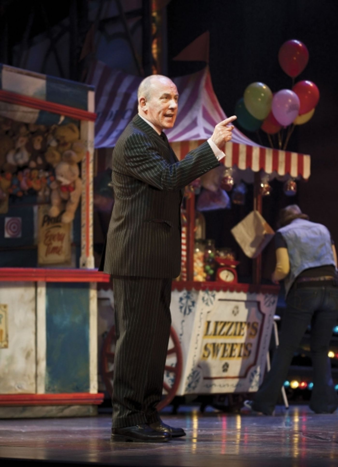 Photo Flash: ALL THE FUN OF THE FAIR At The Garrick Theatre  Image