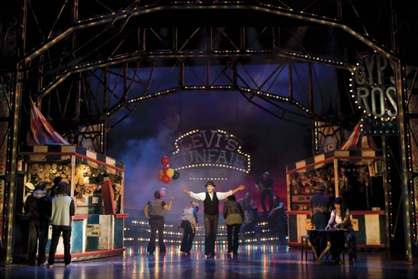 Photo Flash: ALL THE FUN OF THE FAIR At The Garrick Theatre  Image