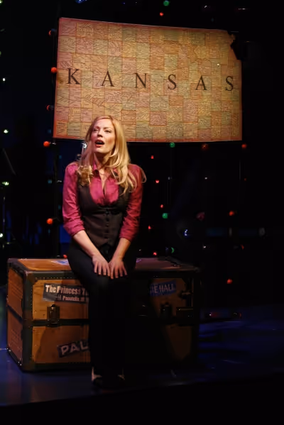 Sherie Rene Scott Photo