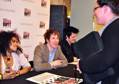 Rebecca Naomi Jones, John Gallagher Jr., chat with IDIOT fan 
 Photo