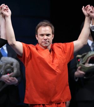 Norbert Leo Butz &
 Photo