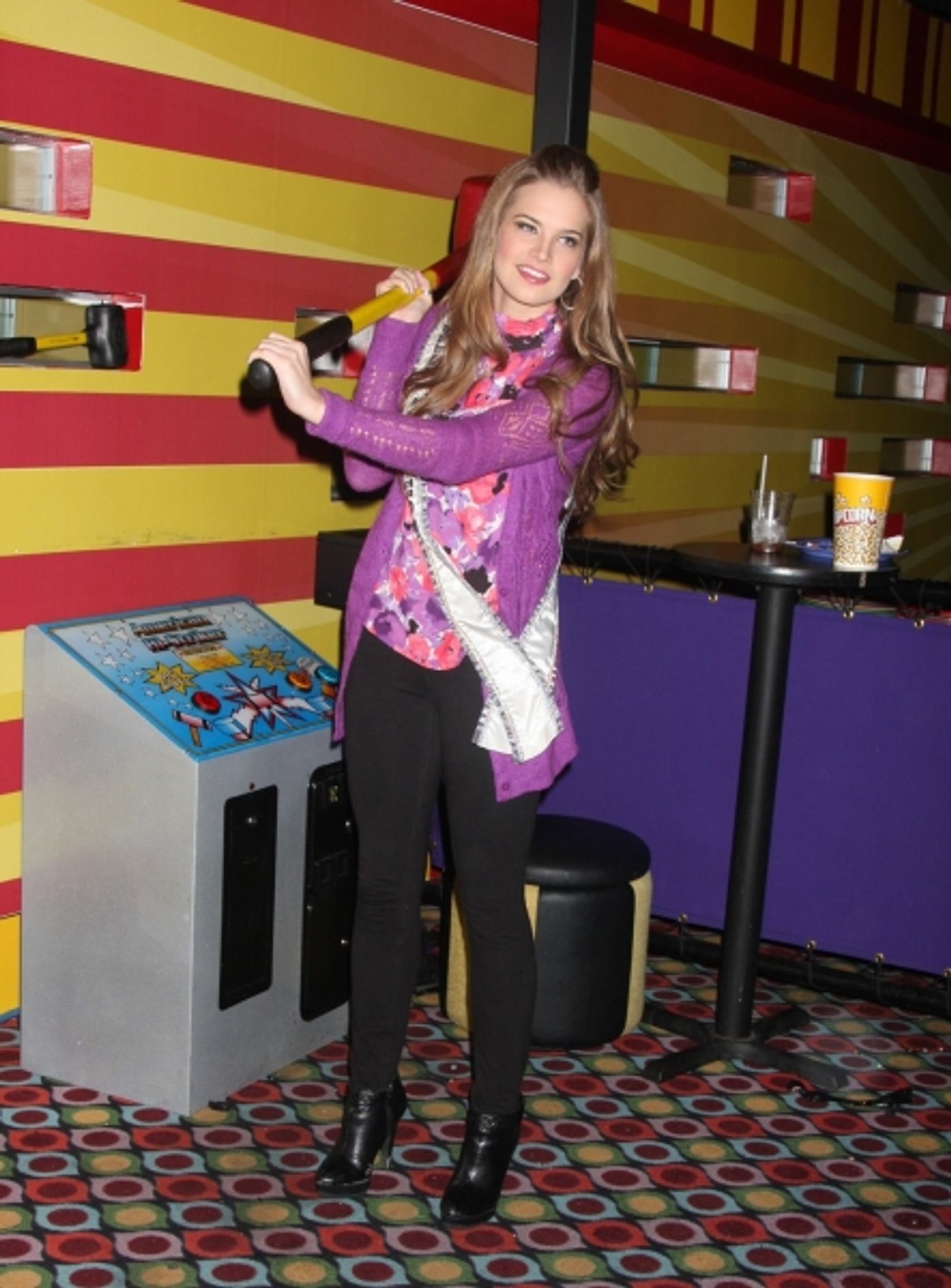 Photo Coverage: John Stamos Hosts 'Project Cuddle' Photo Coverage: John Stamos Hosts 'Project Cuddle' Image