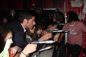 John Stamos joining in on the fun! Photo