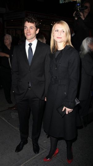 Hugh Dancy and Claire Danes Photo