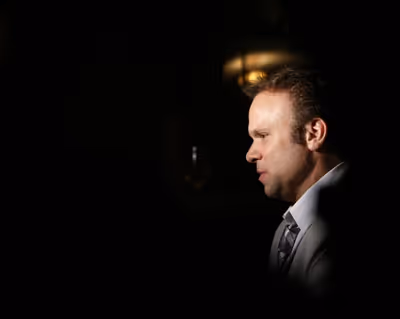 Norbert Leo Butz Photo