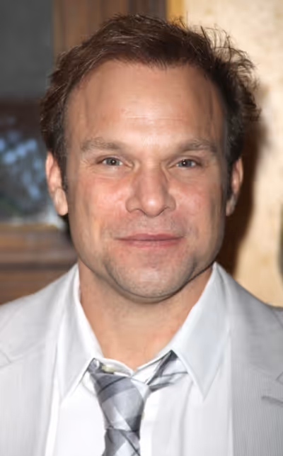 Norbert Leo Butz Photo