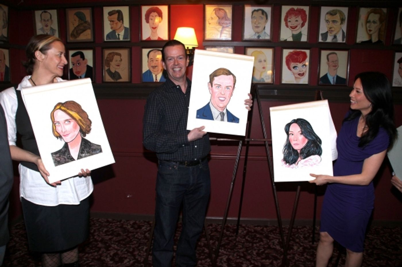 Photo Coverage: Sardi's Honors GOD OF CARNAGE with Wall Portraits Photo Coverage: Sardi's Honors GOD OF CARNAGE with Wall Portraits Image