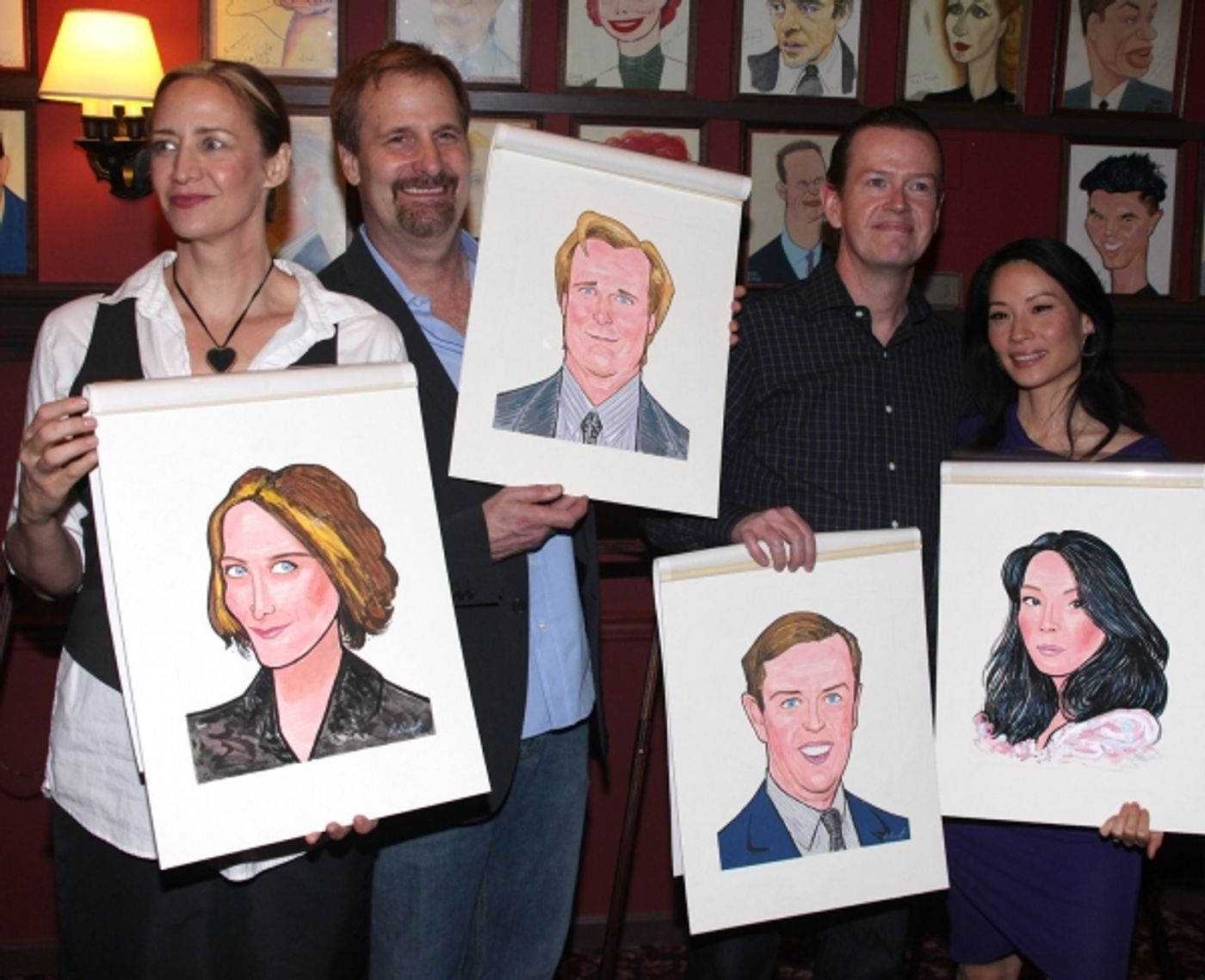 Photo Coverage: Sardi's Honors GOD OF CARNAGE with Wall Portraits Photo Coverage: Sardi's Honors GOD OF CARNAGE with Wall Portraits Image