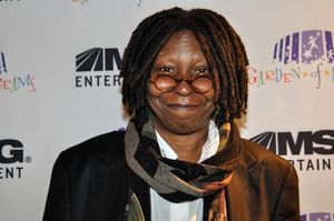 Whoopi Goldberg Photo