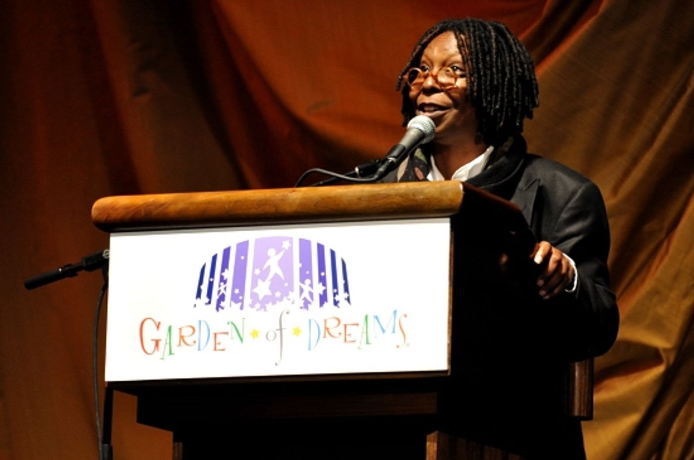 Photo Coverage: Whoopi Goldberg Hosts 'Garden of Dreams' Talent Show  Image
