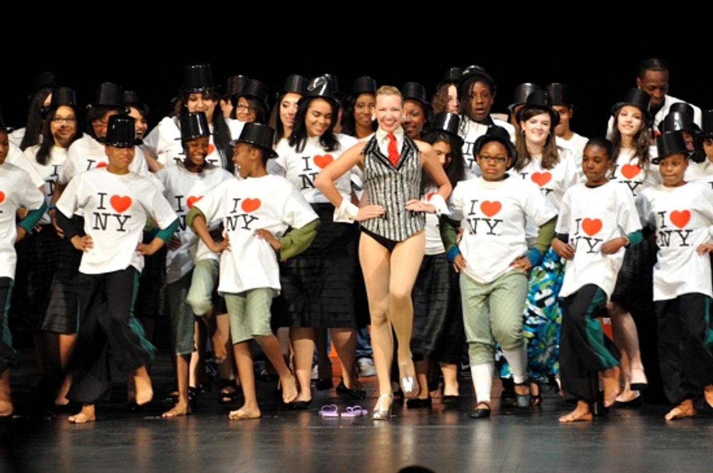 Photo Coverage: Whoopi Goldberg Hosts 'Garden of Dreams' Talent Show  Image