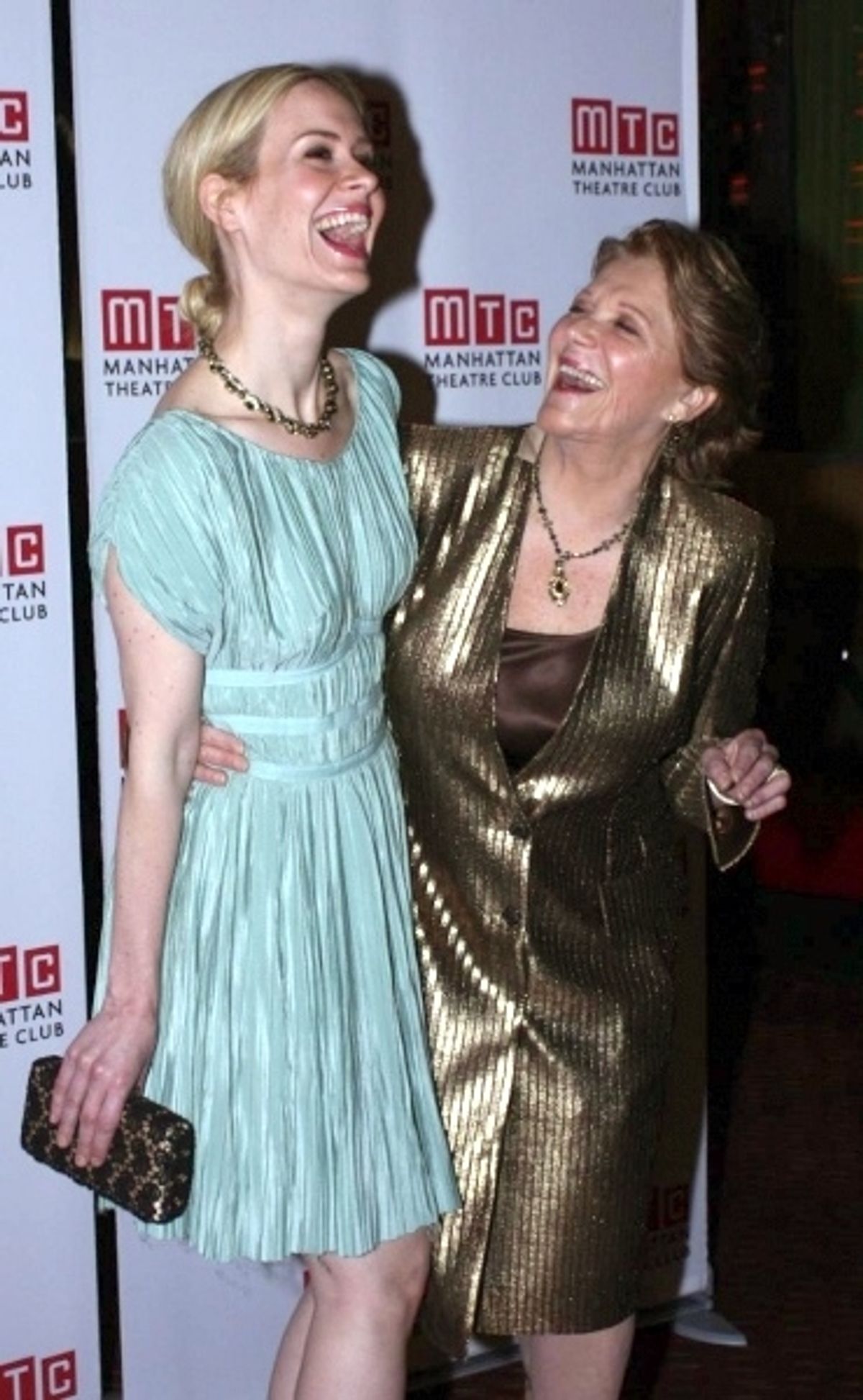 Sarah Paulson and Linda Lavin at 