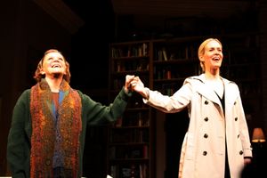 Linda Lavin and Sarah Paulson Photo