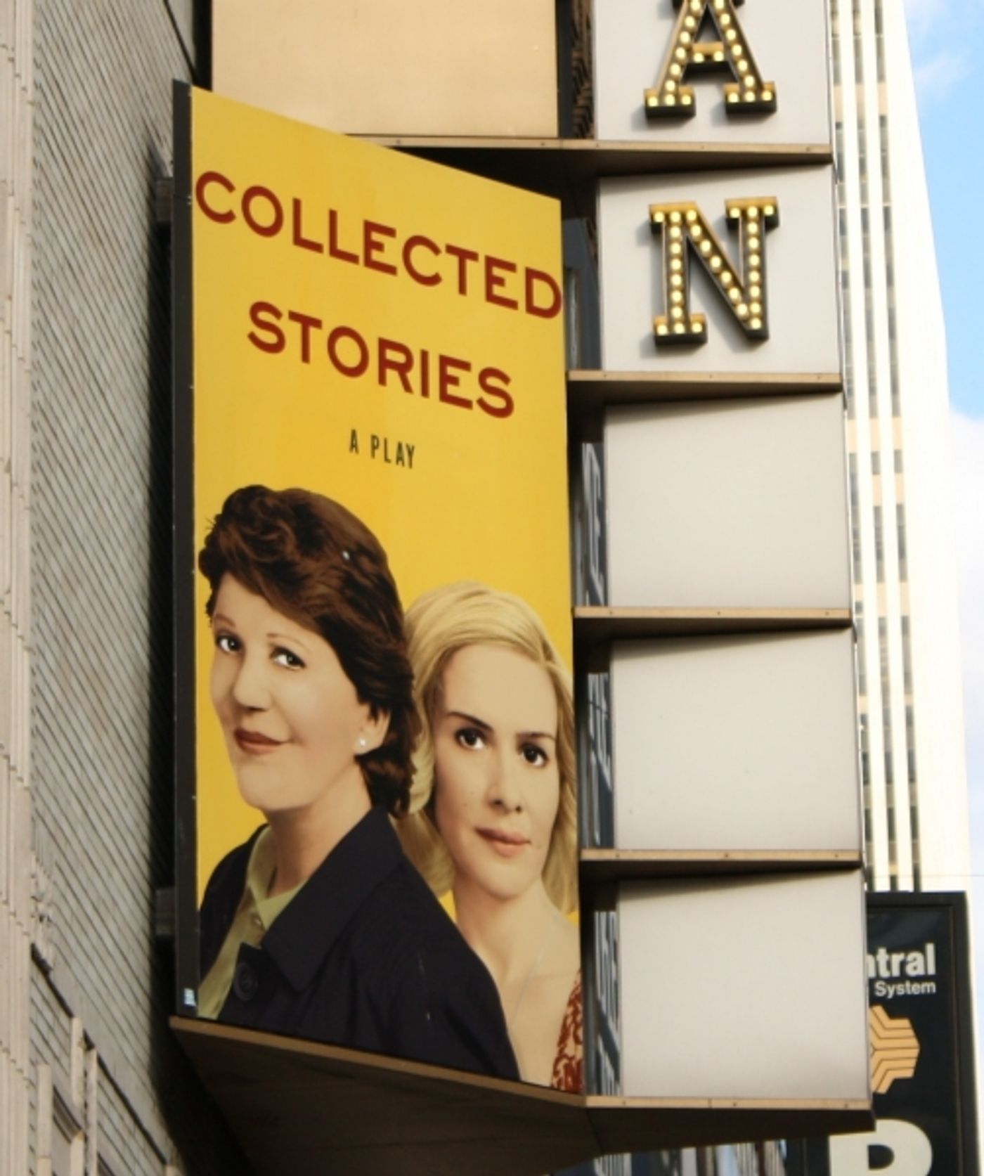 Photo Coverage: COLLECTED STORIES Opening Night Arrivals!  Image