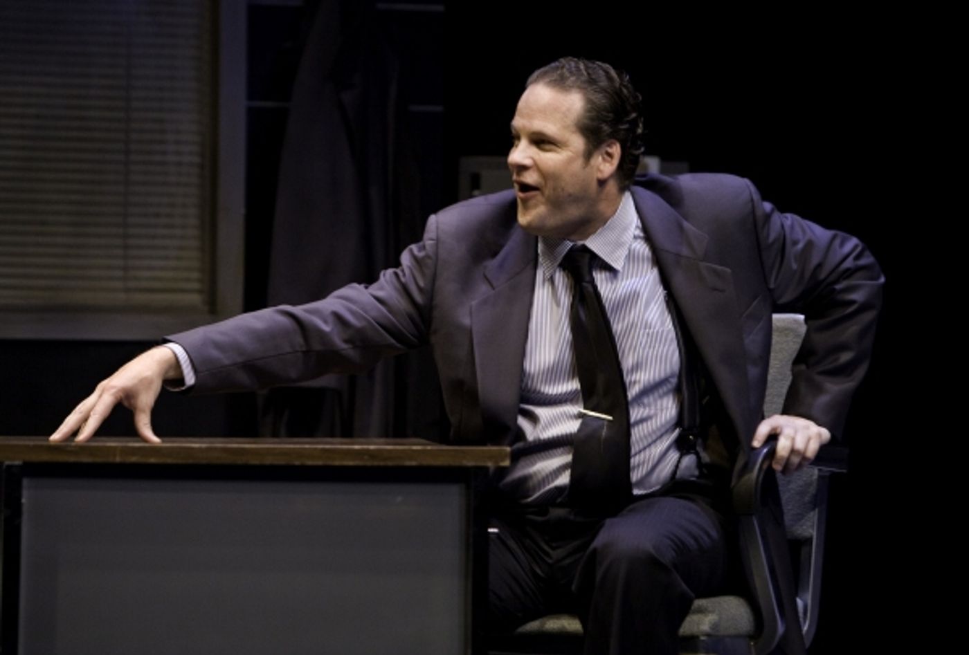 Photo Coverage: Soulpepper's GLENGARRY GLEN ROSS  Image