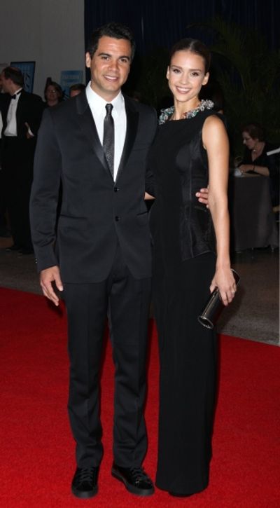 Cash Warren & Jessica Alba Photo