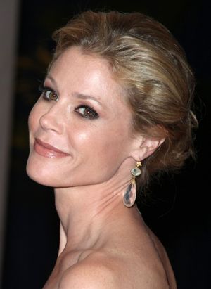 Julie Bowen Photo