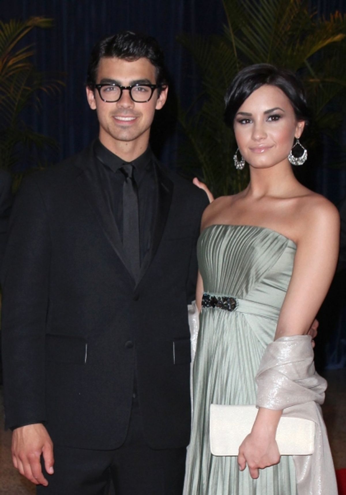 Joe Jonas & Demi Lovato at 