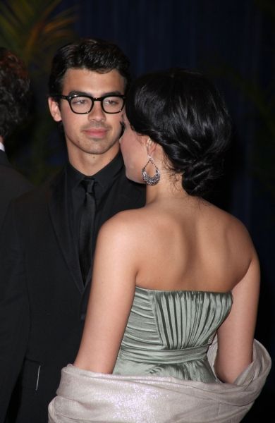 Photos: 2010 White House Correspondent's Dinner J-M — photo 20 of 62