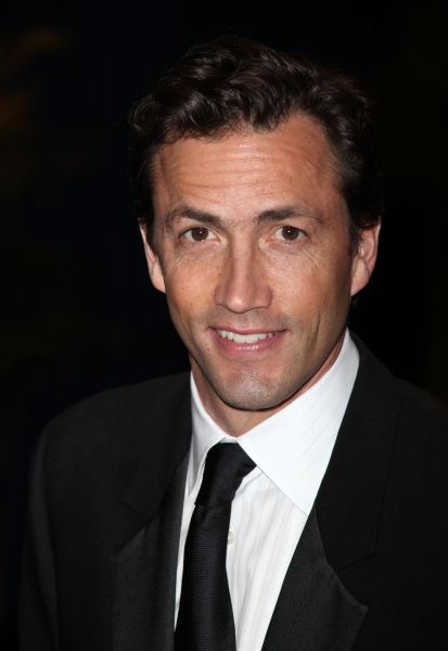 Andrew Shue Photo