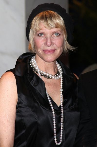 Photos: 2010 White House Correspondent's Dinner N - Z — photo 36 of 47