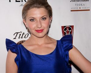 Nina Arianda Photo