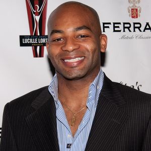 Brandon Victor Dixon Photo